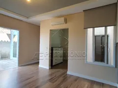 Casa com 2 Quartos à venda, 200m² no Wanel Ville, Sorocaba - Foto 2