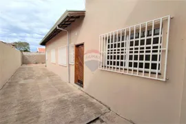 Casa com 3 Quartos à venda, 137m² no Jardim Paraiso II, Botucatu - Foto 2