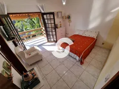 Casa com 3 Quartos à venda, 150m² no Itaipu, Niterói - Foto 25