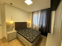 Apartamento com 3 Quartos para alugar, 120m² no Centro, Balneário Camboriú - Foto 13