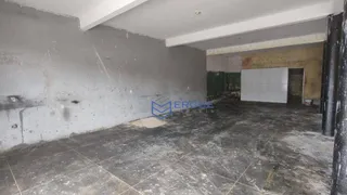 Loja / Salão / Ponto Comercial para alugar, 180m² no Mondubim, Fortaleza - Foto 1