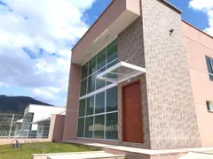 Casa de Condomínio com 3 Quartos à venda, 360m² no Cascatinha, Nova Friburgo - Foto 1