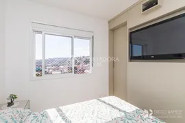 Apartamento com 3 Quartos à venda, 73m² no Medianeira, Porto Alegre - Foto 12