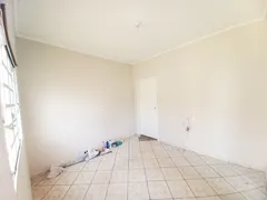 Casa com 2 Quartos para alugar, 60m² no Vila Esteves, Limeira - Foto 3