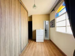 Casa com 6 Quartos à venda, 360m² no Alípio de Melo, Belo Horizonte - Foto 19