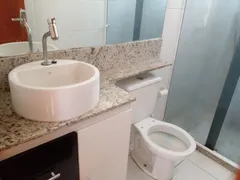 Apartamento com 2 Quartos para alugar, 42m² no Marambaia, São Gonçalo - Foto 4