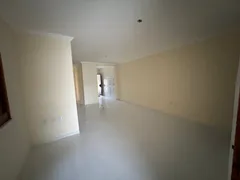 Casa com 3 Quartos para alugar, 120m² no Cidade dos Funcionários, Fortaleza - Foto 6