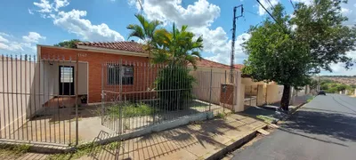 Casa com 2 Quartos à venda, 200m² no Vila Yamada, Araraquara - Foto 1