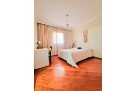 Apartamento com 4 Quartos à venda, 230m² no Centro, Uberlândia - Foto 19