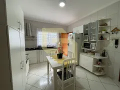 Casa com 3 Quartos à venda, 145m² no Jardim Abolição de Lourenço Dias, Araras - Foto 2