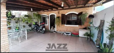 Casa com 6 Quartos à venda, 300m² no Jardim Jaqueira, Caraguatatuba - Foto 1