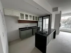 Apartamento com 3 Quartos à venda, 110m² no Vila Edmundo, Taubaté - Foto 1