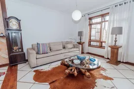 Casa com 4 Quartos à venda, 250m² no Jardim Presidente, Londrina - Foto 5