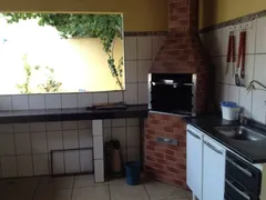 Casa com 3 Quartos à venda, 360m² no Goia 2, Goiânia - Foto 16