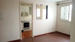Apartamento com 1 Quarto à venda, 49m² no Camaquã, Porto Alegre - Foto 1