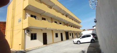 Apartamento com 2 Quartos para alugar, 60m² no Vila Peri, Fortaleza - Foto 2