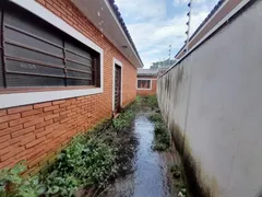 Casa com 3 Quartos para alugar, 116m² no Vila Ferroviária, Araraquara - Foto 12