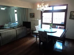Casa com 3 Quartos para alugar, 200m² no São Sebastião, Porto Alegre - Foto 9