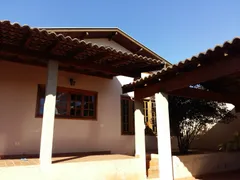 Casa com 3 Quartos à venda, 215m² no Parque Residencial Caranda, Presidente Prudente - Foto 1
