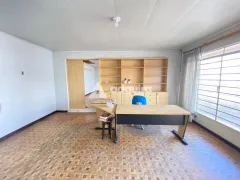 Casa Comercial com 1 Quarto para alugar, 318m² no Centro, Ponta Grossa - Foto 2