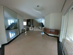 Casa de Condomínio com 4 Quartos à venda, 313m² no Morada da Colina, Uberlândia - Foto 5