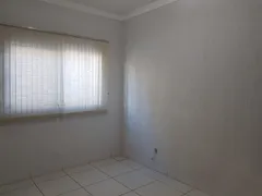 Casa com 3 Quartos à venda, 102m² no Jardim Mariliza, Goiânia - Foto 11