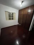 Casa com 5 Quartos à venda, 308m² no Rezende Junqueira, Uberlândia - Foto 4