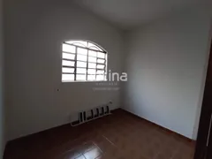 Casa com 2 Quartos à venda, 150m² no Bom Jesus, Uberlândia - Foto 4