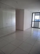 Apartamento com 3 Quartos para alugar, 73m² no Pinheiro, Maceió - Foto 9