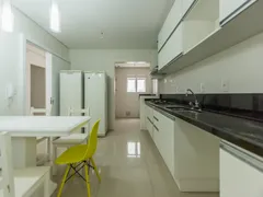 Casa de Condomínio com 4 Quartos à venda, 393m² no Vila Jardim, Porto Alegre - Foto 1