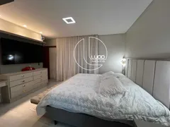 Casa de Condomínio com 3 Quartos à venda, 241m² no Condominio Residencial Grand Trianon, Anápolis - Foto 22