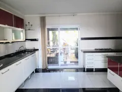 Apartamento com 2 Quartos para alugar, 150m² no Vila Jardim, Porto Alegre - Foto 14