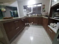 Casa com 3 Quartos à venda, 186m² no Jardim Nova Palmares II, Valinhos - Foto 2