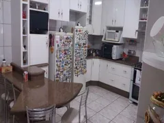 Sobrado com 4 Quartos à venda, 360m² no Jardim Constantino Matucci, Sorocaba - Foto 7