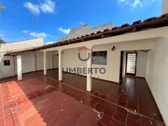 Casa com 3 Quartos à venda, 129m² no Conjunto Residencial Padre Eduardo Murante, Ourinhos - Foto 2