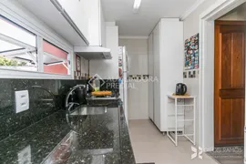 Apartamento com 2 Quartos à venda, 80m² no Medianeira, Porto Alegre - Foto 11
