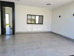 Casa com 3 Quartos à venda, 160m² no Alto Umuarama, Uberlândia - Foto 1