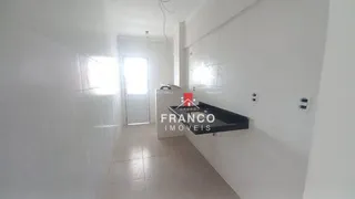 Apartamento com 2 Quartos à venda, 70m² no Vila Guilhermina, Praia Grande - Foto 3