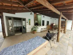 Casa com 3 Quartos à venda, 259m² no Morada da Colina, Uberlândia - Foto 12