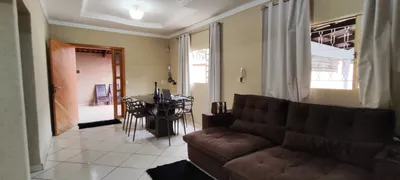 Casa com 3 Quartos à venda, 199m² no São Francisco, Goiânia - Foto 14