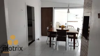 Casa com 7 Quartos para alugar, 250m² no Boa Vista, Curitiba - Foto 20