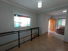 Casa com 3 Quartos à venda, 214m² no Centro, Pouso Alegre - Foto 8