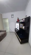 Casa com 3 Quartos à venda, 145m² no Parque das Laranjeiras, Sorocaba - Foto 2