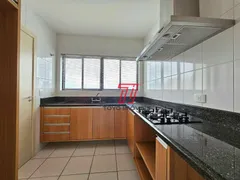 Apartamento com 3 Quartos para alugar, 95m² no Água Verde, Curitiba - Foto 23