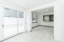 Apartamento com 2 Quartos para alugar, 91m² no Auxiliadora, Porto Alegre - Foto 1