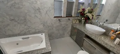 Casa com 4 Quartos à venda, 410m² no Caonze, Nova Iguaçu - Foto 24