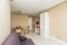 Apartamento com 2 Quartos à venda, 64m² no Jardim Carvalho, Porto Alegre - Foto 2
