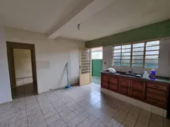 Casa com 4 Quartos à venda, 150m² no Jardim Monte Castelo, Marília - Foto 4