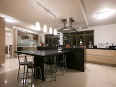 Casa com 4 Quartos à venda, 650m² no Jardim Social, Curitiba - Foto 4