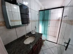 Apartamento com 3 Quartos para alugar, 85m² no Praia de Bombas, Bombinhas - Foto 14